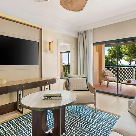 Gran & Club Hotel